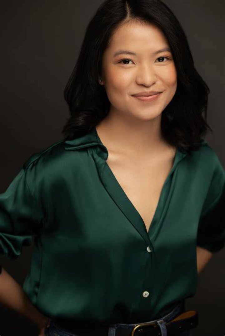 Bio &mdash; Claire McConnell