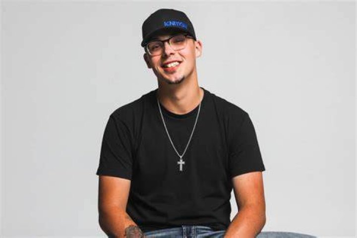 Chase Matthew Puts A Twist On Heartbreak With New Single Get Your