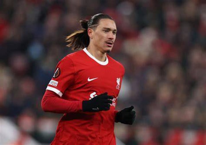 Darwin Nunez's partner, Lorena Manas Biography Spouse, Age, Net Worth
