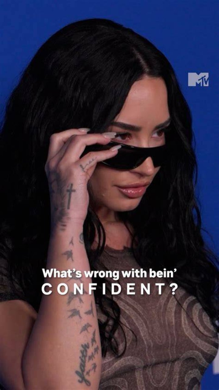 Demi&rsquo;s album CONFIDENT available now! http// Amazon