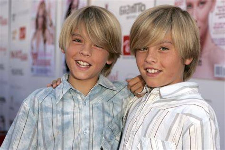 Dylan Sprouse Shows Off &lsquo;Meat Head&rsquo; Body Transformation Pic