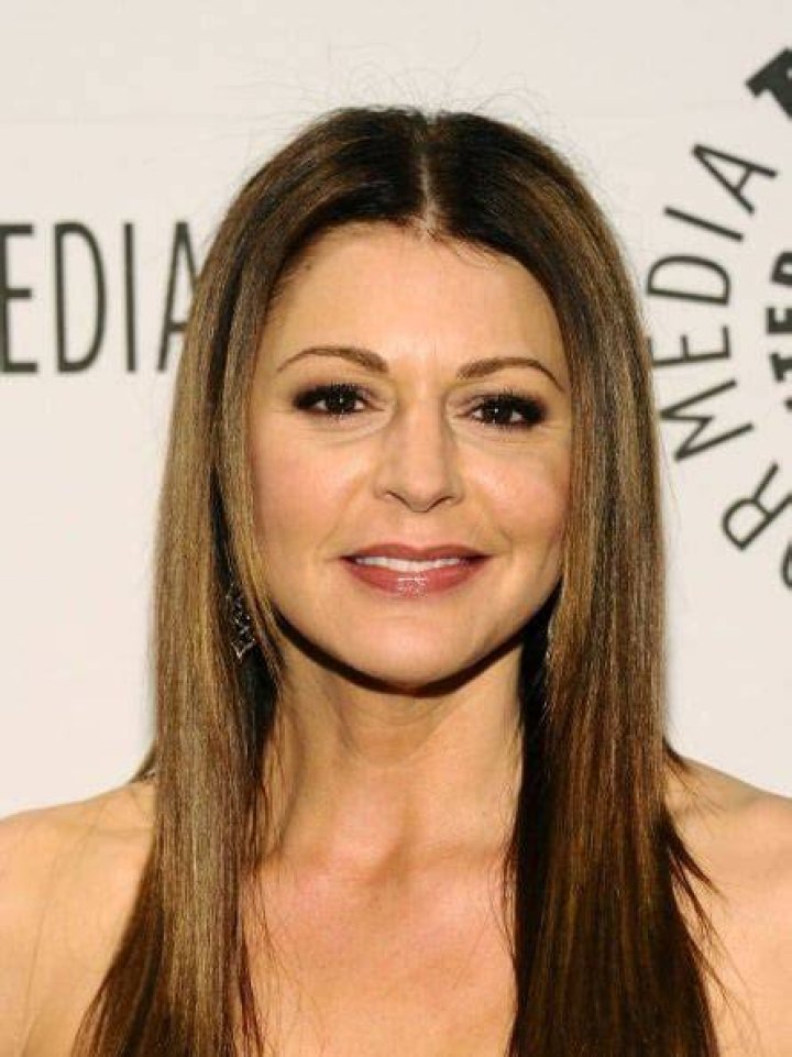 Jane Leeves bio age, height, husband, children, Benny, Frasier, and