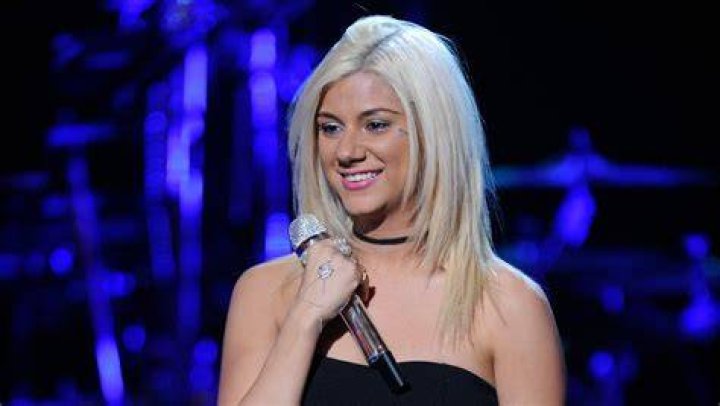 Jax advances to Top 11 on 'American Idol'