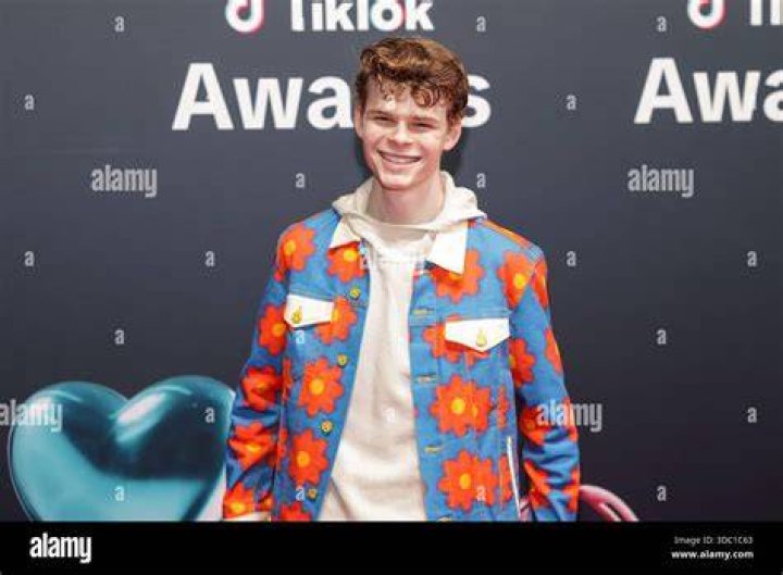 Merrick Hanna (merrickhanna) Official TikTok Merrick hanna, Sean