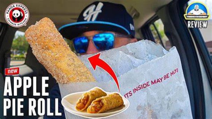 Panda Express&reg; Apple Pie Roll Review! 🍎🥧 Best Fast Food Pie